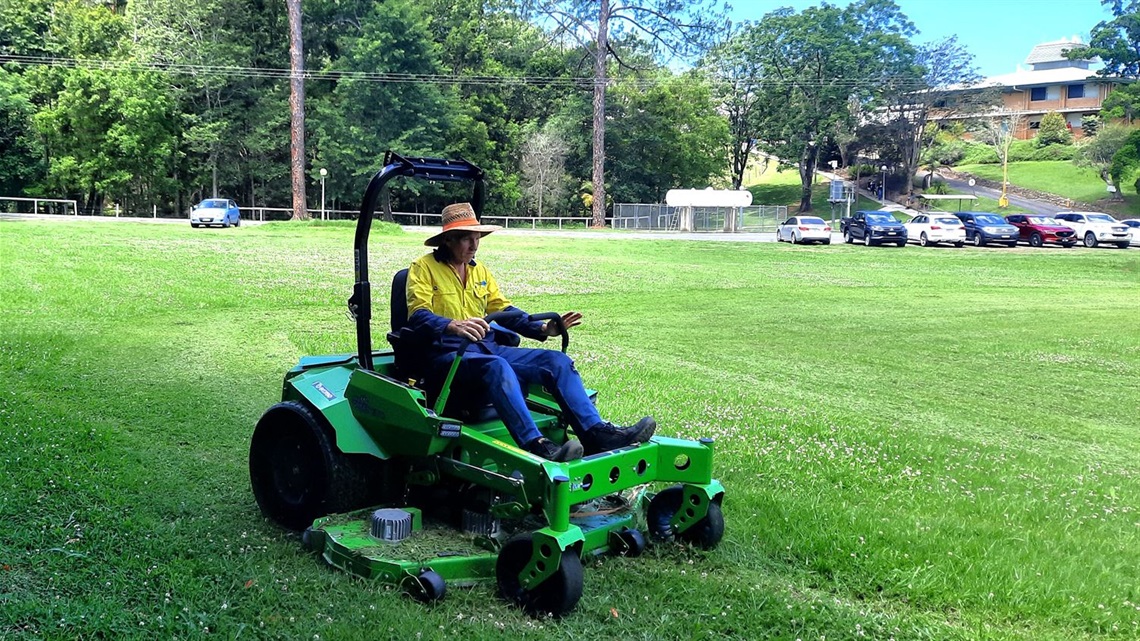 Photo 3 Electric Mower Trial.jpg